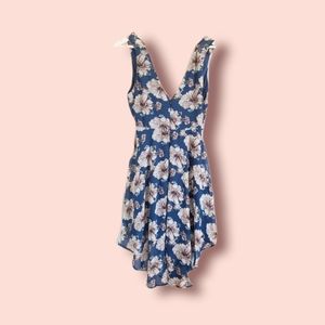 NWT Astr the label print floral dress